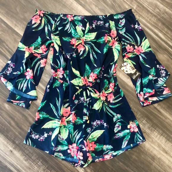 Hint of Blush Pants - BNWT Hint of Blush Off Shoulder Floral Romper